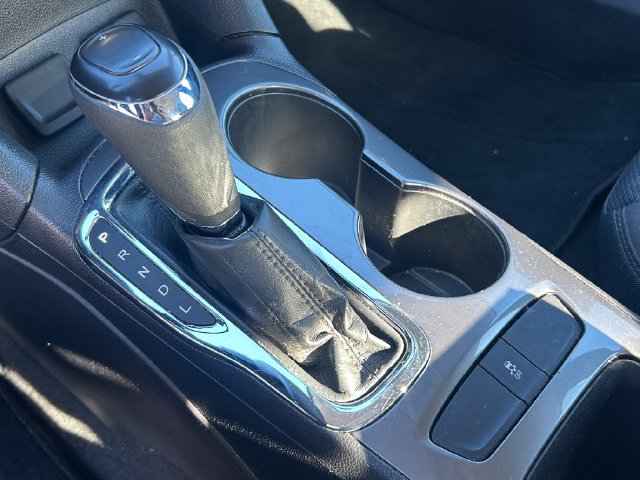 Used 2017 Chevrolet Cruze LT FWD image 14