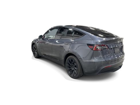 Certified 2022 Tesla Model Y Long Range AWD/4WD image 4