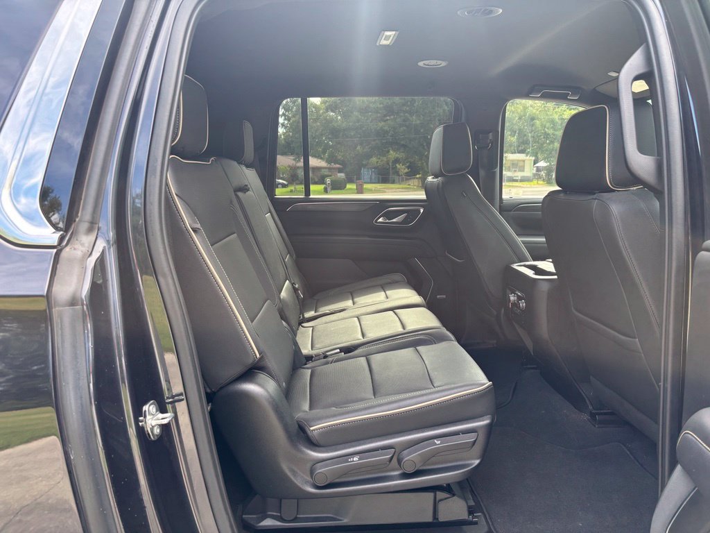Used 2023 GMC Yukon XL SLT w/ SLT Luxury Package RWD image 20
