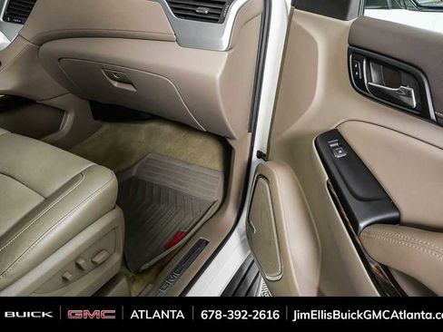 Used 2016 GMC Yukon SLT w/ Open Road Package image 26