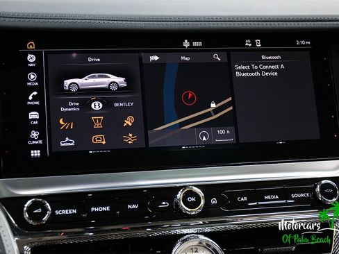 Used 2023 Bentley Flying Spur W12 image 37