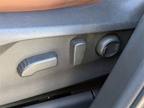 Used 2022 Subaru Ascent Touring image 21