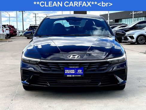 Used 2025 Hyundai Elantra Sport image 4