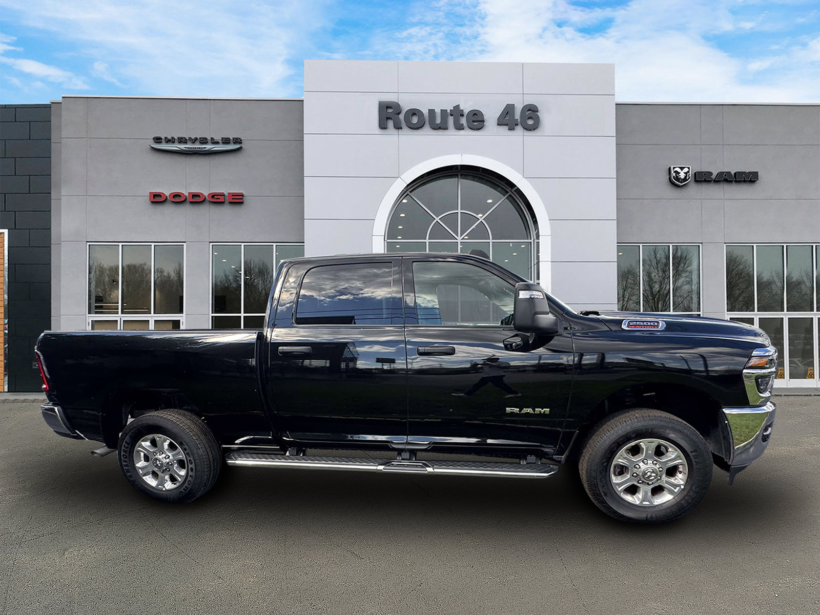 Used 2026 RAM 2500 Big Horn AWD/4WD image 6