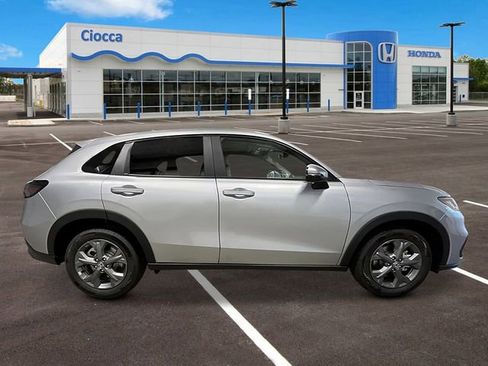 New 2026 Honda HR-V LX image 7