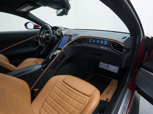 Certified 2022 Ferrari Roma image 14