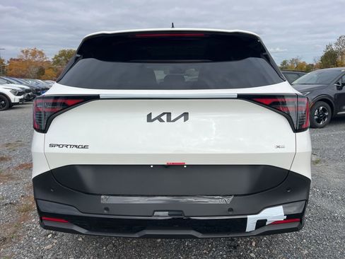 New 2026 Kia Sportage X-Line image 3