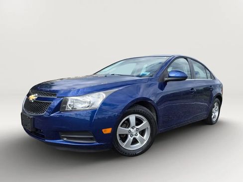 Used 2012 Chevrolet Cruze LT FWD image 2