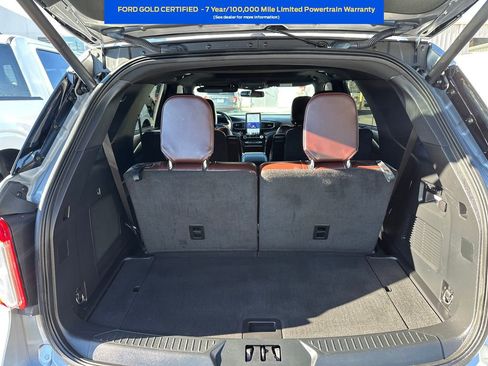 Certified 2022 Ford Explorer Platinum w/ Technology Package image 28