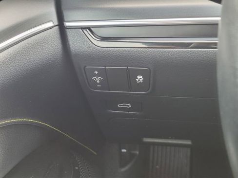 Certified 2025 Kia K5 GT FWD image 13
