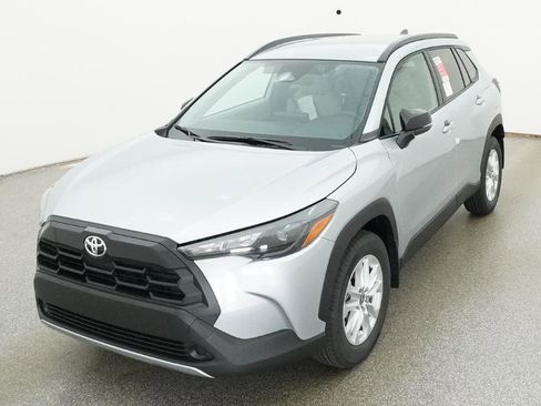 New 2026 Toyota Corolla Cross LE FWD image 3