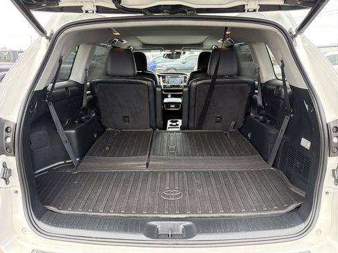 Used 2016 Toyota Highlander Limited Platinum AWD/4WD image 5