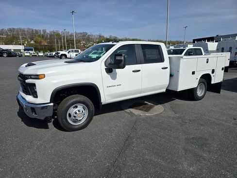 New 2026 Chevrolet Silverado 3500 W/T w/ WT Convenience Package AWD/4WD image 2