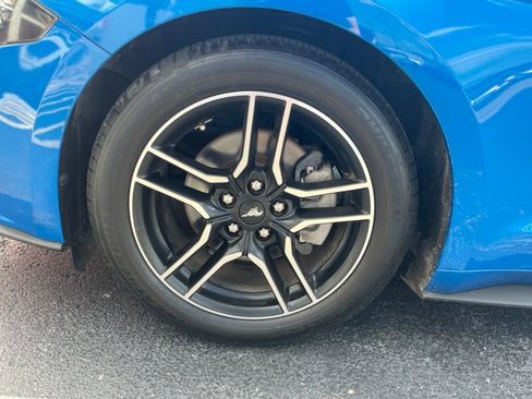 Used 2020 Ford Mustang Coupe w/ Equipment Group 101A RWD image 9