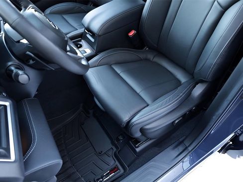 Used 2024 Subaru Ascent Touring image 18