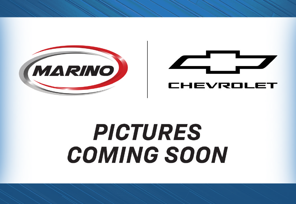 Used 2022 Chevrolet Traverse LT w/ LPO, Blackout Package AWD/4WD image 1