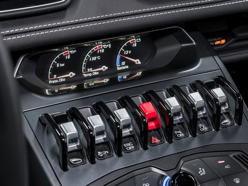 Used 2018 Lamborghini Huracan LP 580-2 image 24