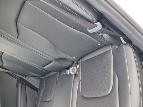Used 2024 Kia Sportage EX FWD image 21