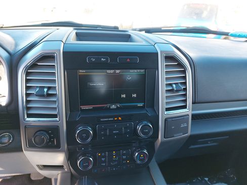 Used 2015 Ford F150 Lariat image 21