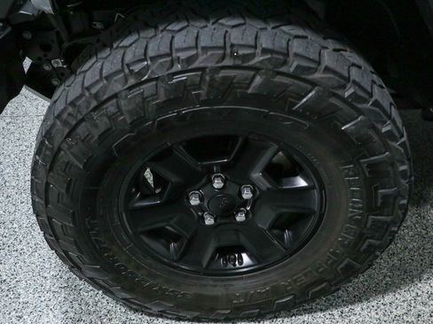 Used 2021 Jeep Gladiator Mojave AWD/4WD image 11