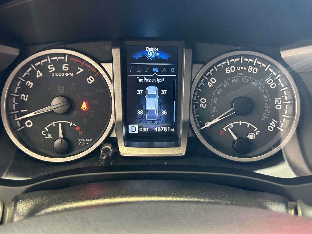Certified 2022 Toyota Tacoma SR5 RWD image 29