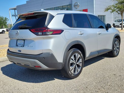 Certified 2022 Nissan Rogue SV AWD/4WD image 5