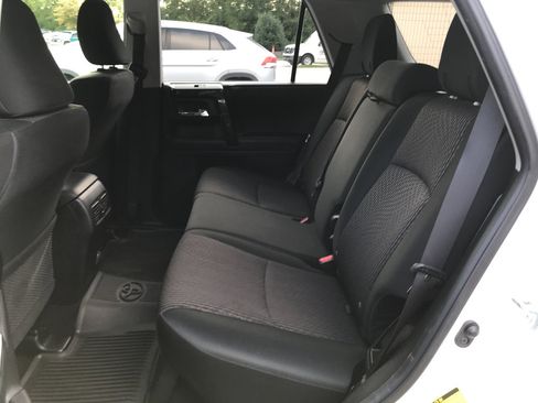 Used 2020 Toyota 4Runner TRD Off-Road image 21