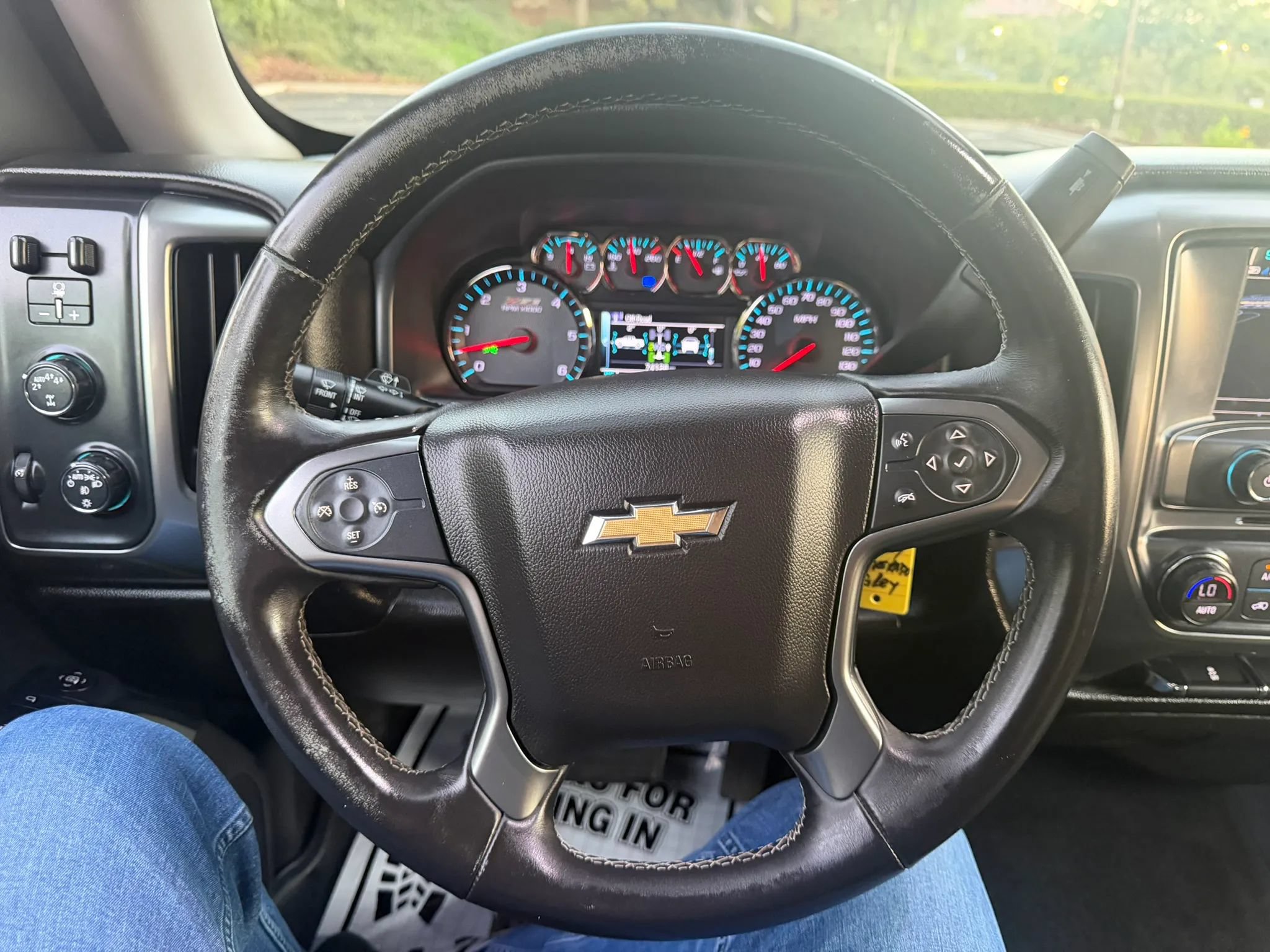 Used 2017 Chevrolet Silverado 1500 LT w/ All Star Edition AWD/4WD image 27