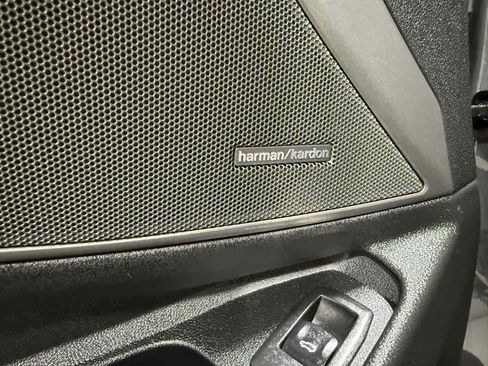 Used 2023 BMW M340i xDrive w/ Premium Package image 9