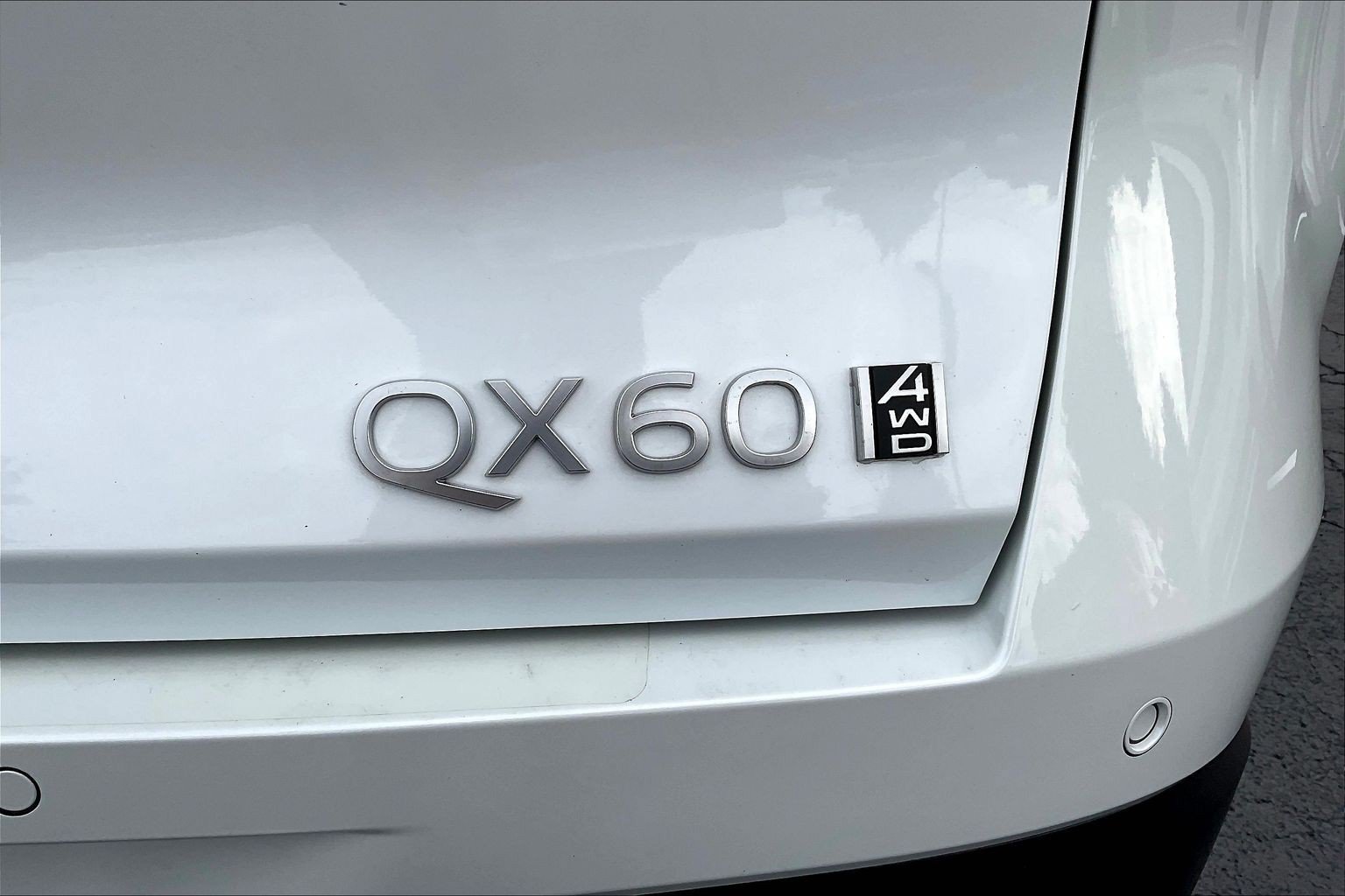 Used 2027 INFINITI QX60 Luxe w/ Cargo Package AWD/4WD image 23