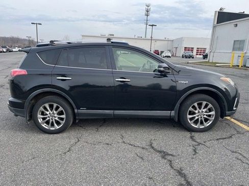 Used 2016 Toyota RAV4 Limited w/ Advanced Technology Package image 7