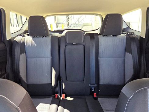 Used 2018 Ford Escape SE w/ SE Sync 3 Package FWD image 16