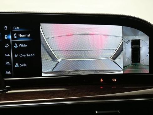 Used 2023 Cadillac Escalade ESV Sport Platinum w/ LPO, ONYX Package AWD/4WD image 21