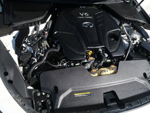 Used 2020 INFINITI Q60 Red Sport 400 w/ Proactive Package image 41