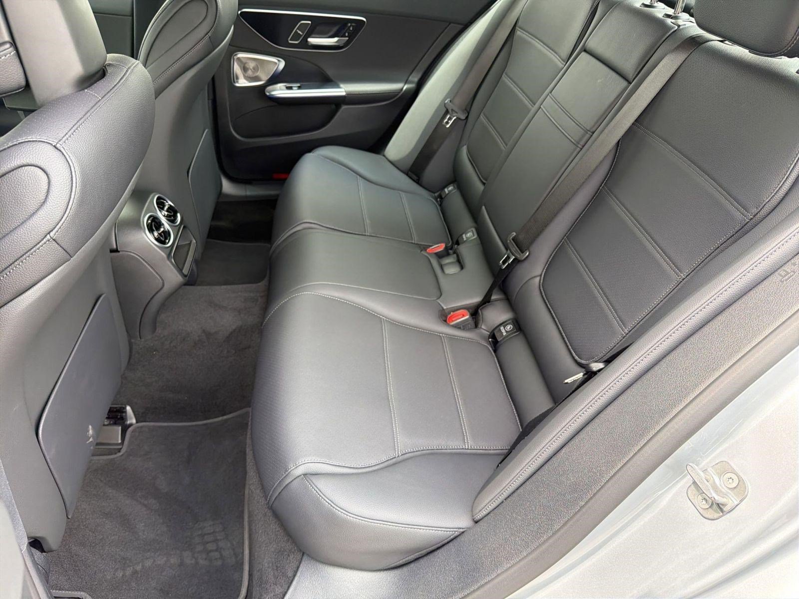 Certified 2026 Mercedes-Benz C 300 4MATIC Sedan image 15