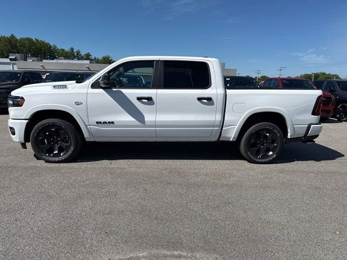 New 2026 RAM 1500 4x4 Crew Cab image 2