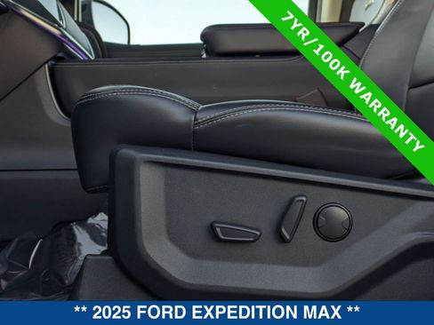 Certified 2025 Ford Expedition Max Platinum image 26