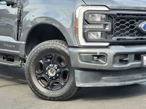Used 2024 Ford F250 XL w/ STX Appearance Package AWD/4WD image 11