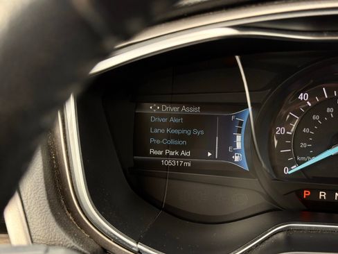 Used 2018 Ford Fusion SE w/ Equipment Group 602A FWD image 30