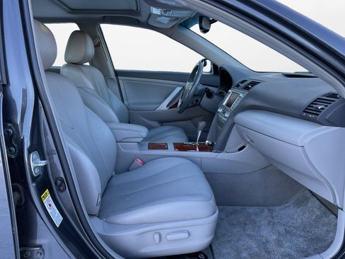 Used 2009 Toyota Camry XLE image 15
