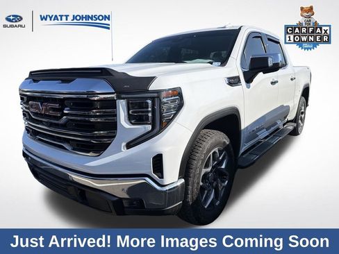Used 2022 GMC Sierra 1500 SLT w/ SLT Premium Plus Package image 1