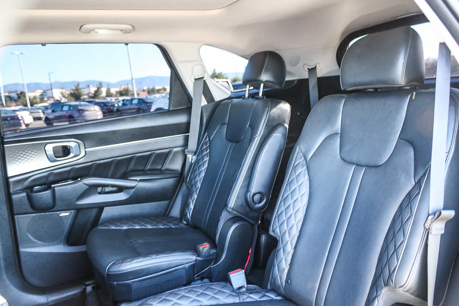 Used 2023 Kia Sorento SX AWD/4WD image 18