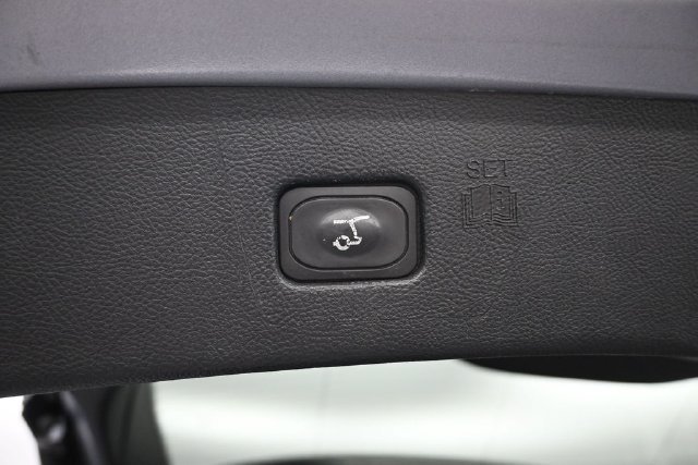 Used 2022 Ford Edge SEL w/ Convenience Package AWD/4WD image 26