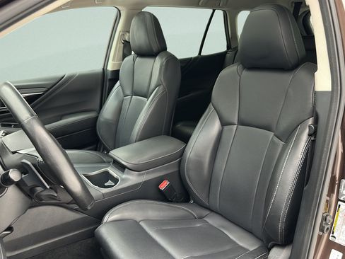Used 2022 Subaru Outback Limited AWD/4WD image 14
