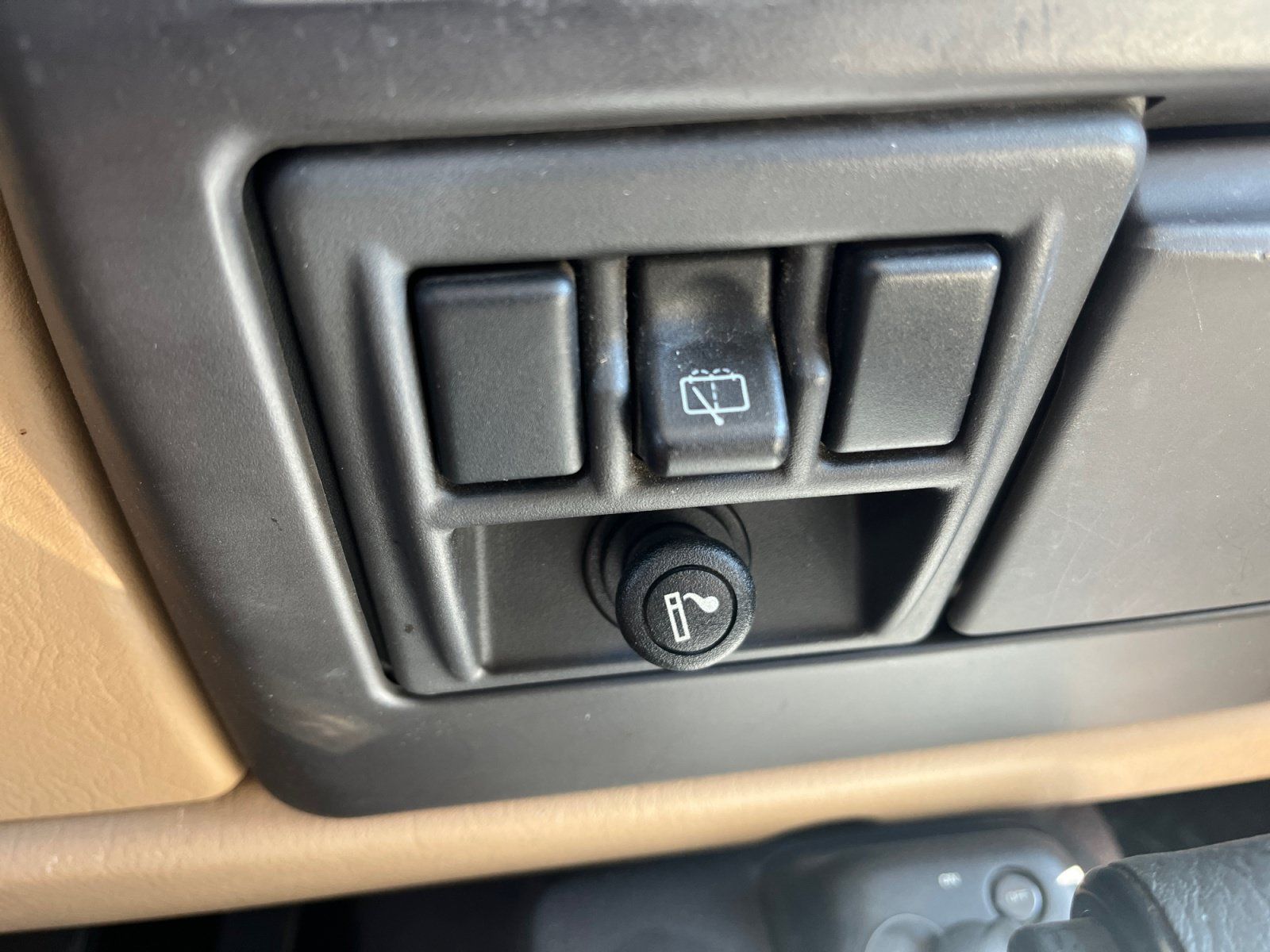 Used 1999 Jeep Wrangler Sport AWD/4WD image 24