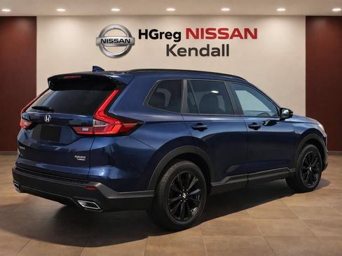 Used 2026 Honda CR-V Touring image 2