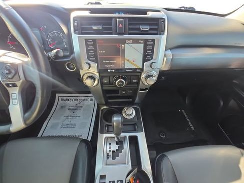Used 2020 Toyota 4Runner SR5 Premium w/ Moonroof Package AWD/4WD image 11