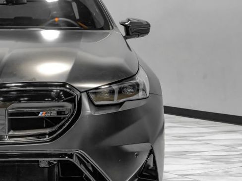 Used 2026 BMW M5 w/ Carbon Package AWD/4WD image 66
