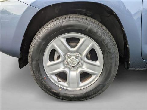 Used 2009 Toyota RAV4 2WD image 23
