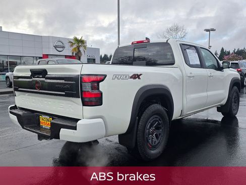 Used 2025 Nissan Frontier PRO-4X w/ Pro Convenience Package image 15